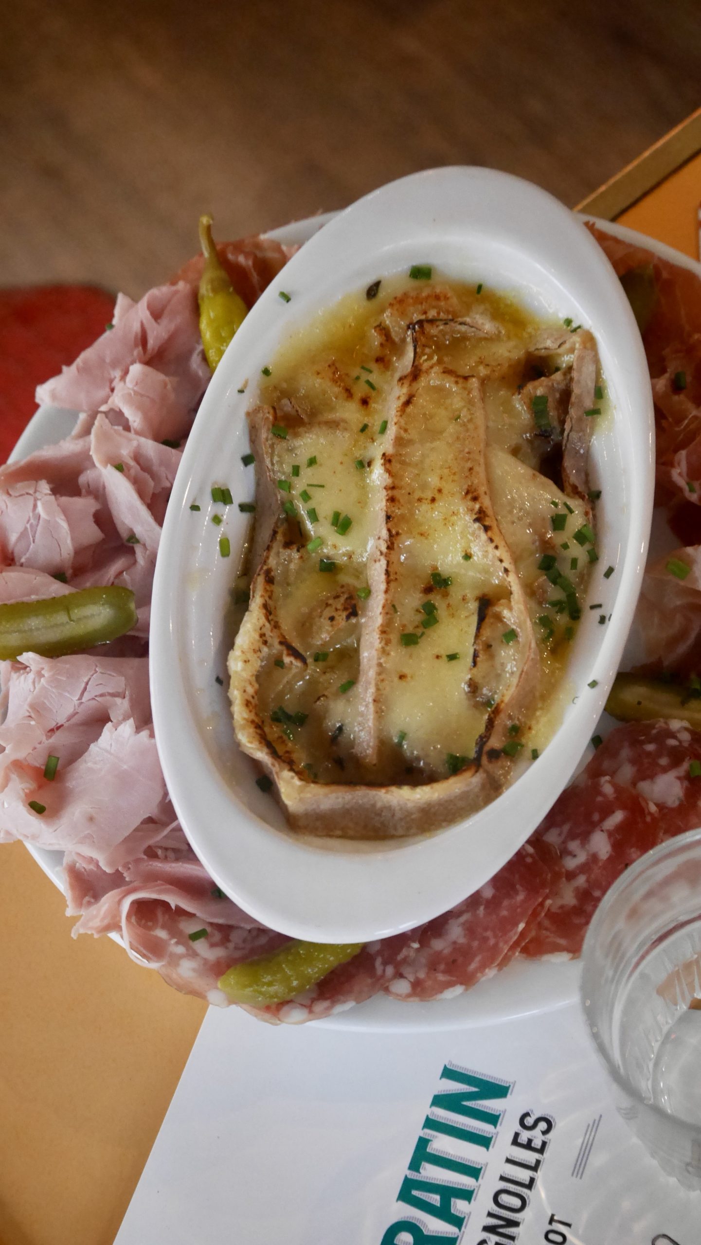 restaurant bistrot cuisine cuisinefrançaise paris paris17 batignolles lesbatignolles gratin food